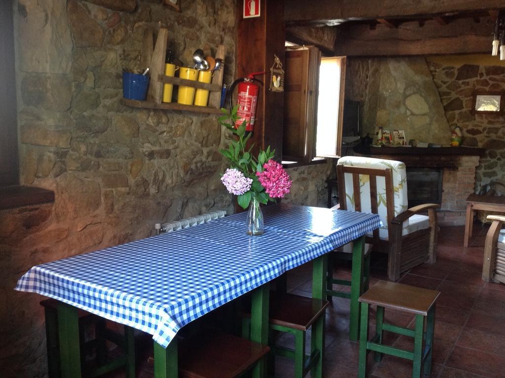 La Xica Ll Pension Beceña Buitenkant foto